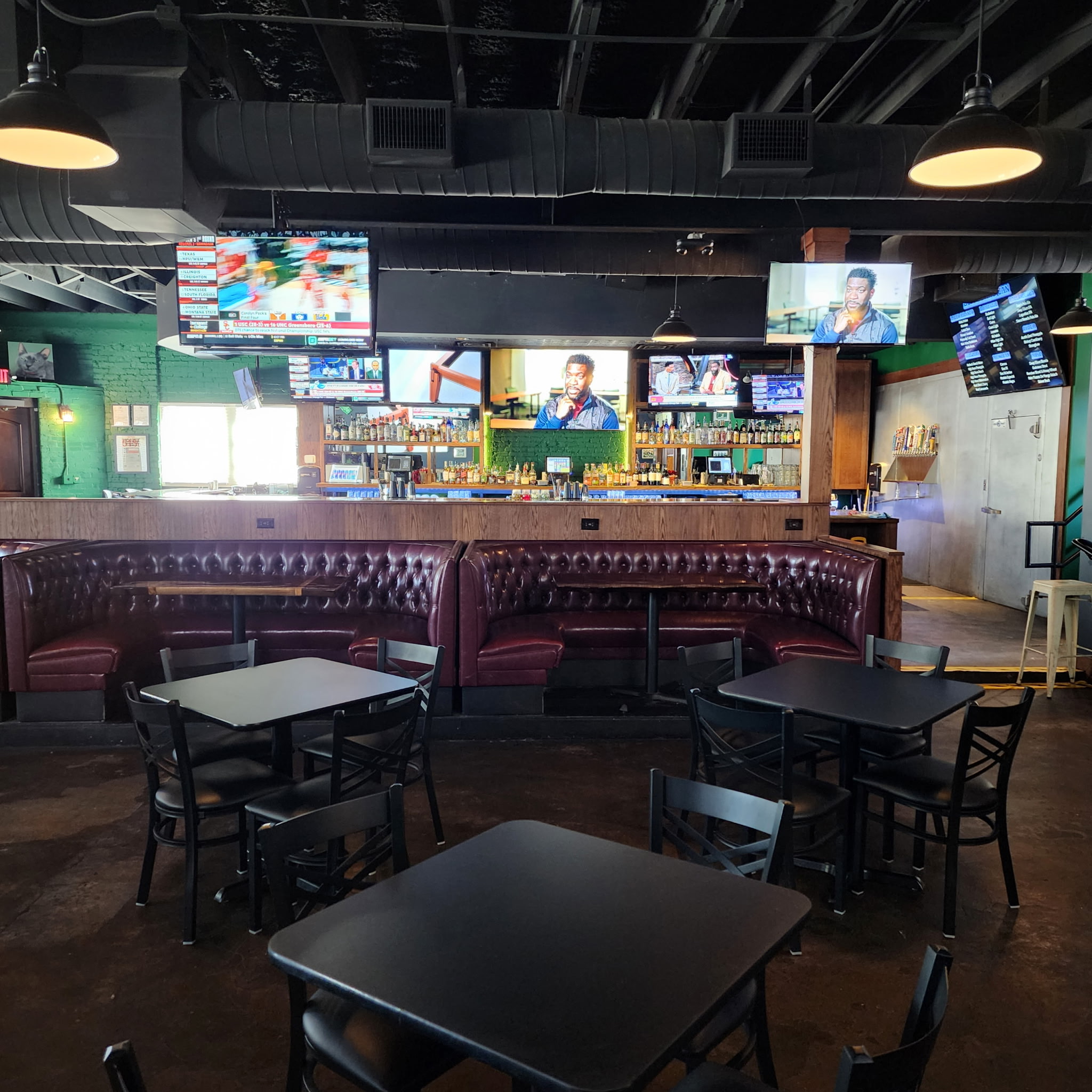 Bar photo 2